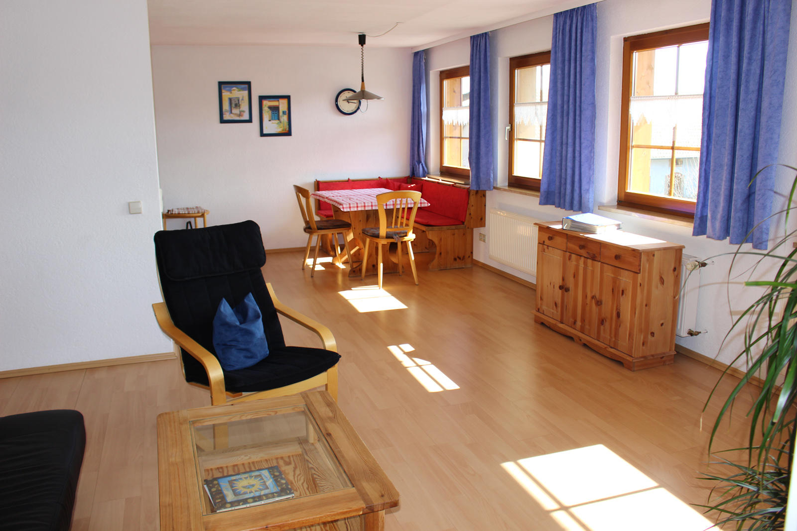 Wohnzimmer Blick Esszimmer